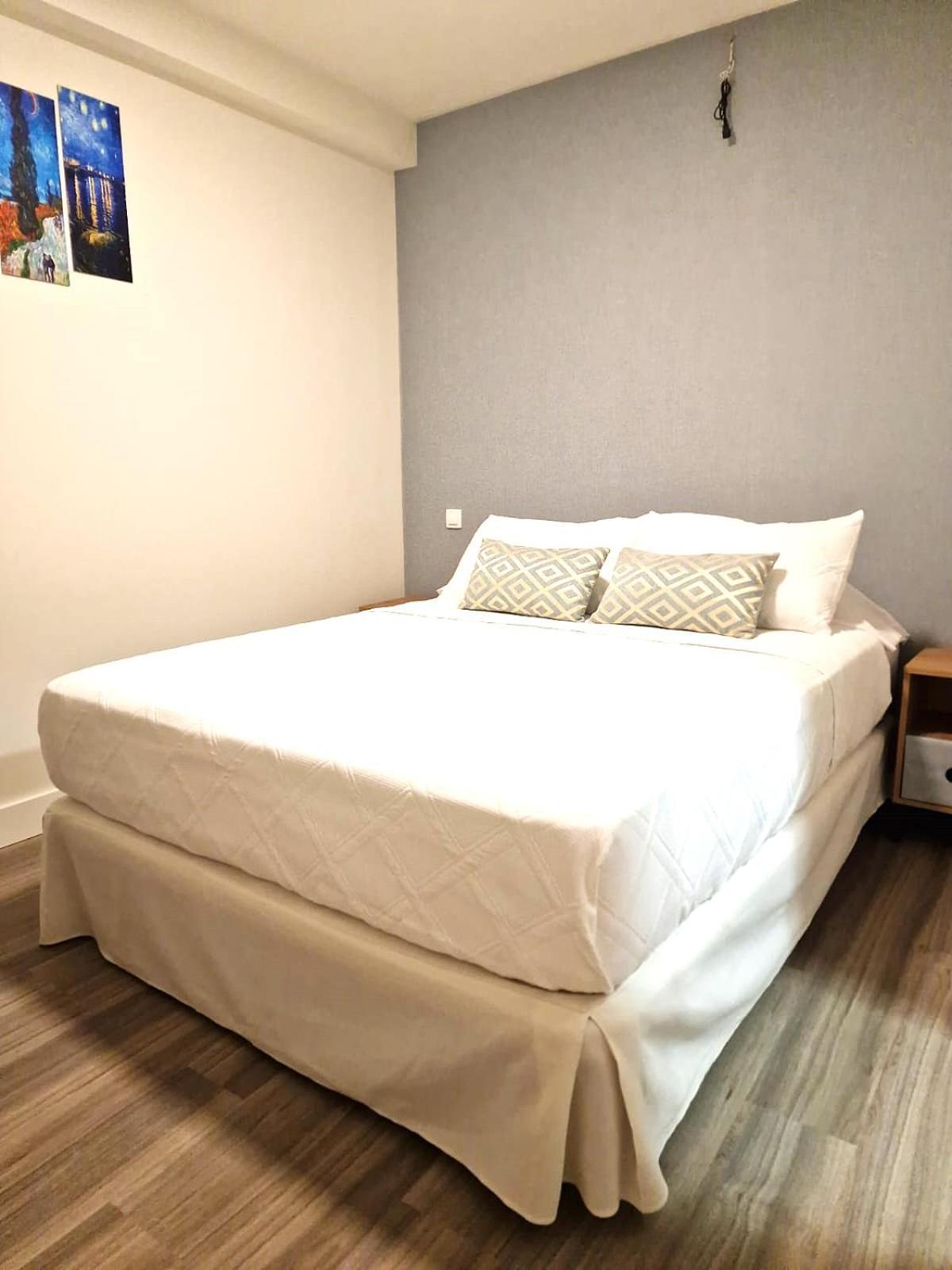 Madrid Suites ภายนอก รูปภาพ
