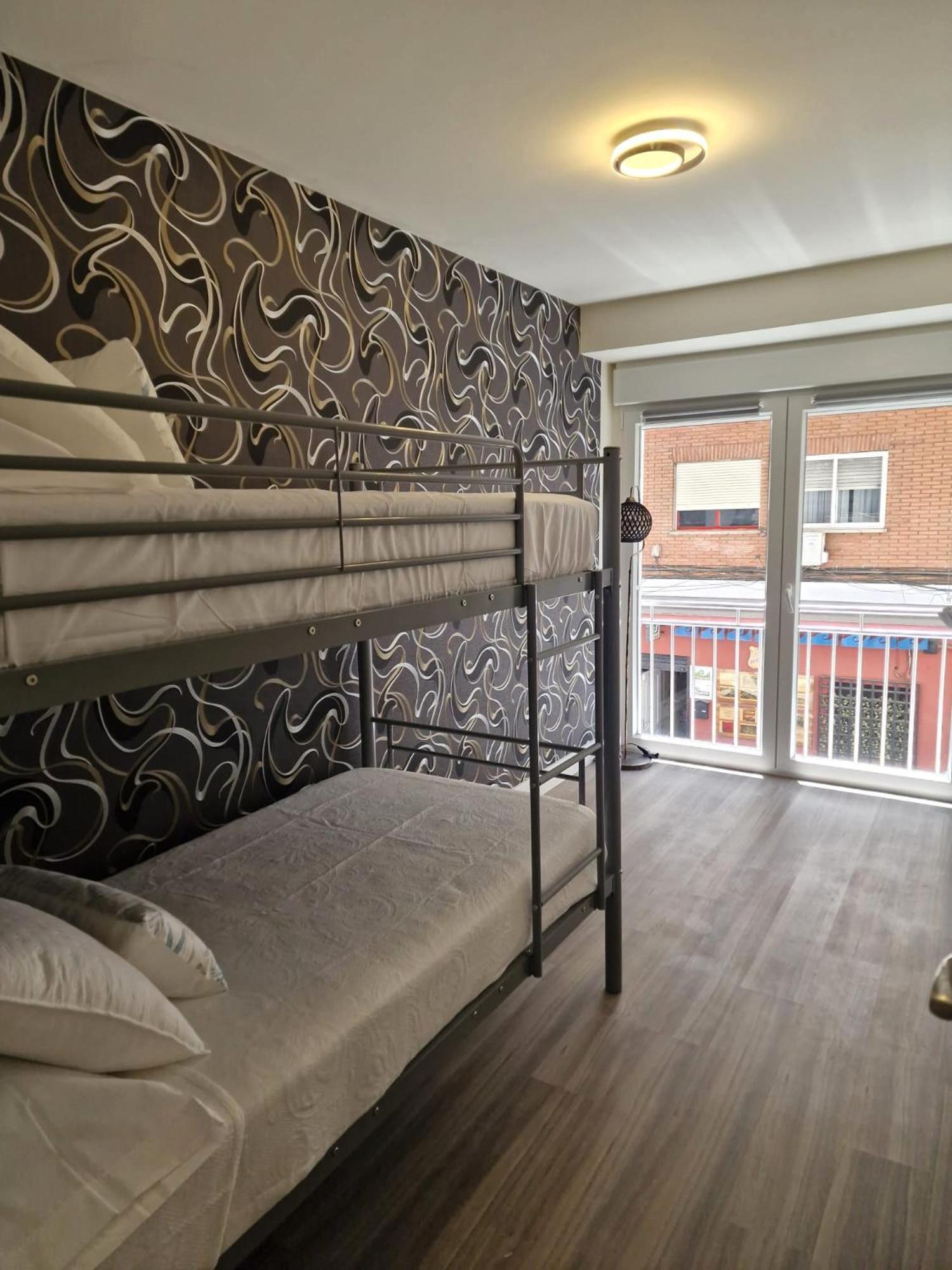 Madrid Suites ภายนอก รูปภาพ